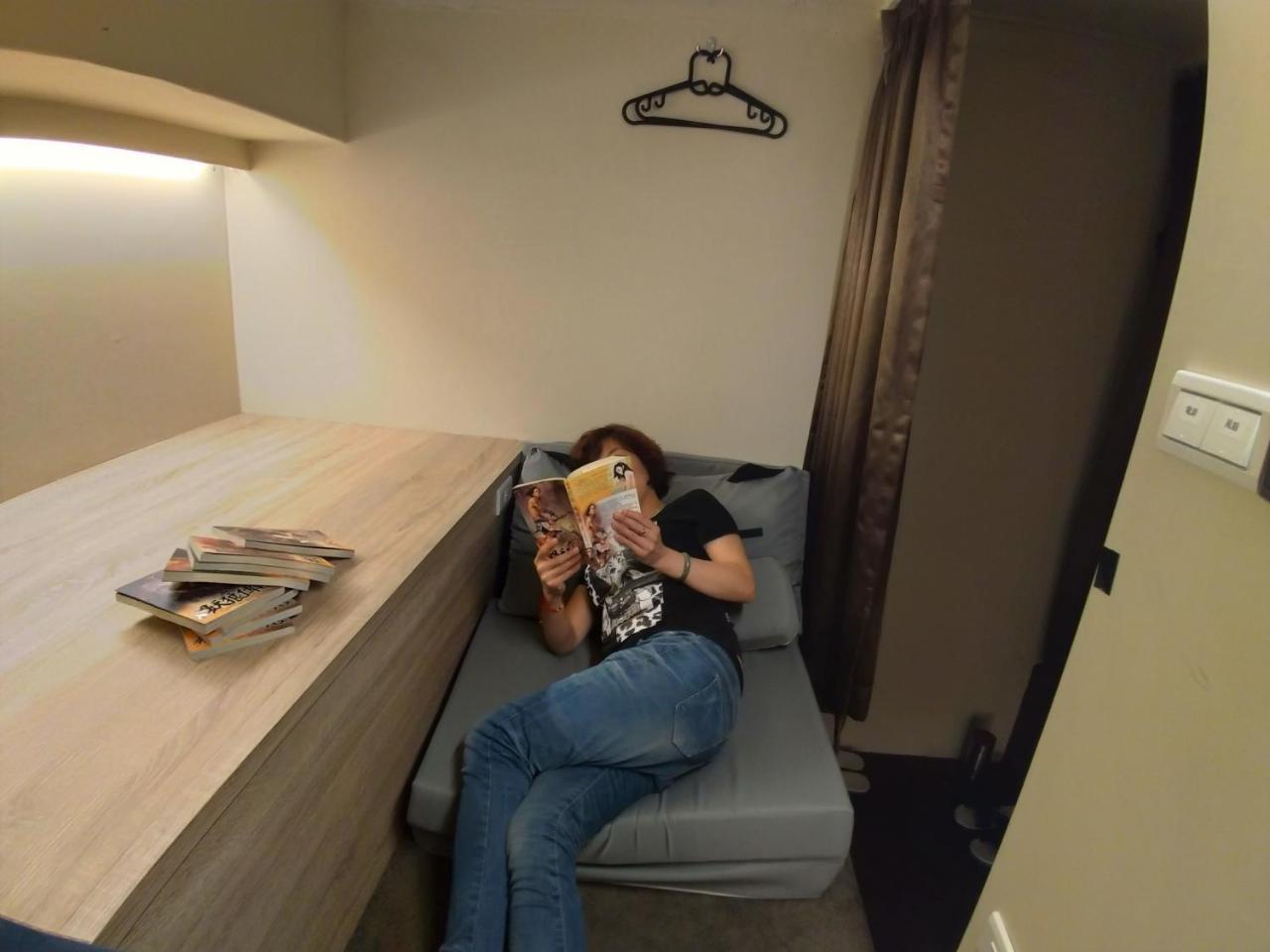 1969.Book Hostel Đài Bắc Ngoại thất bức ảnh